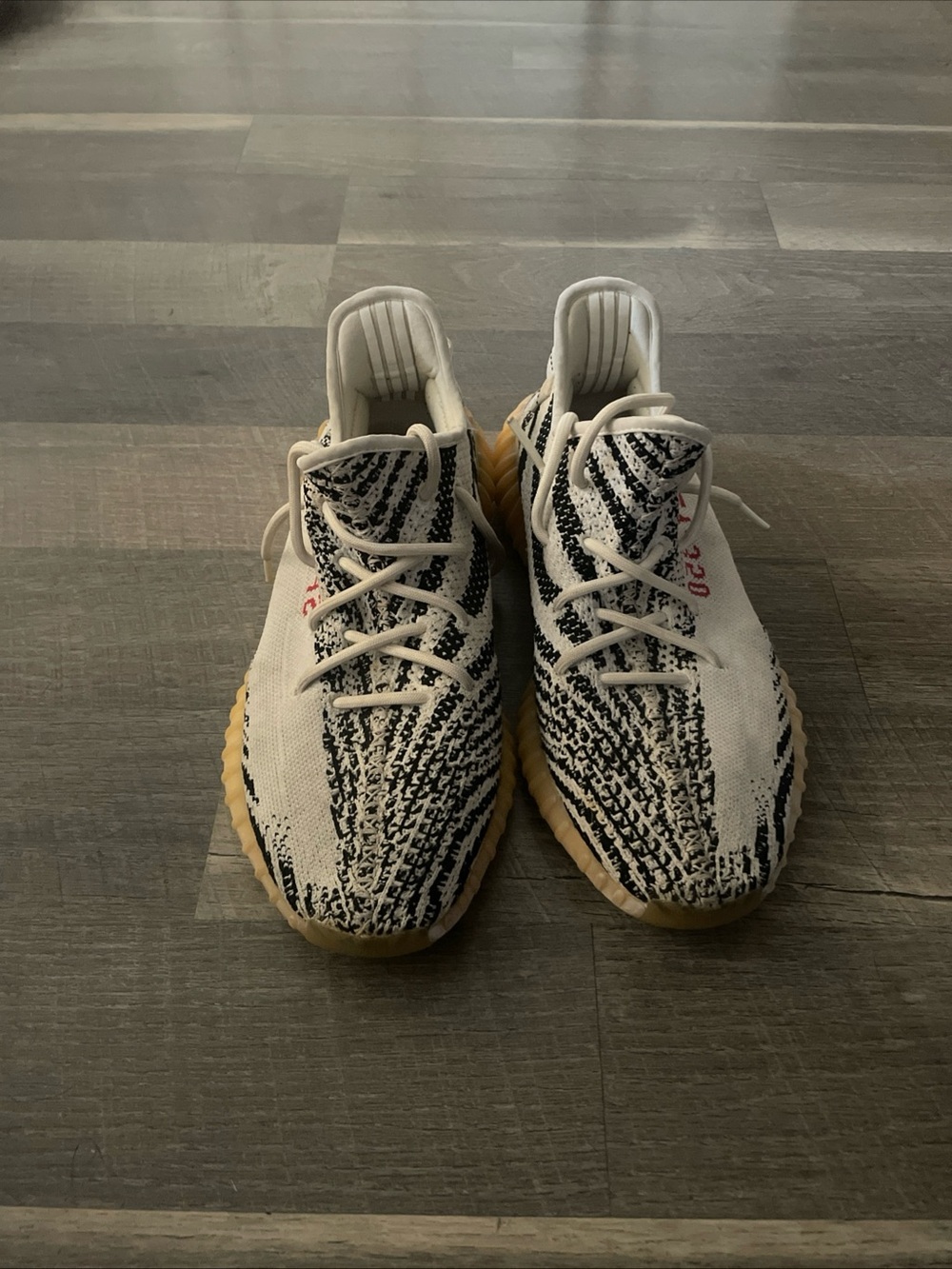 Yeezy Zebra Adidas Boost 350 V2 2017 Size 11 - Picture 1 of 7